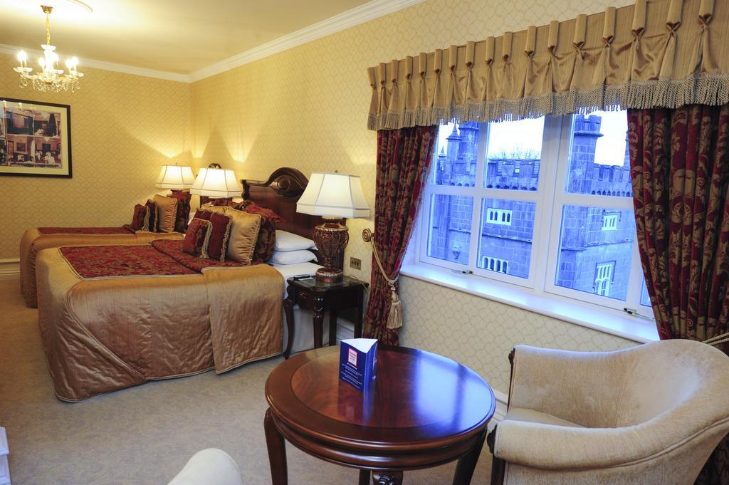 Kilronan Castle Hotel & Spa Ballyfarnon Room photo
