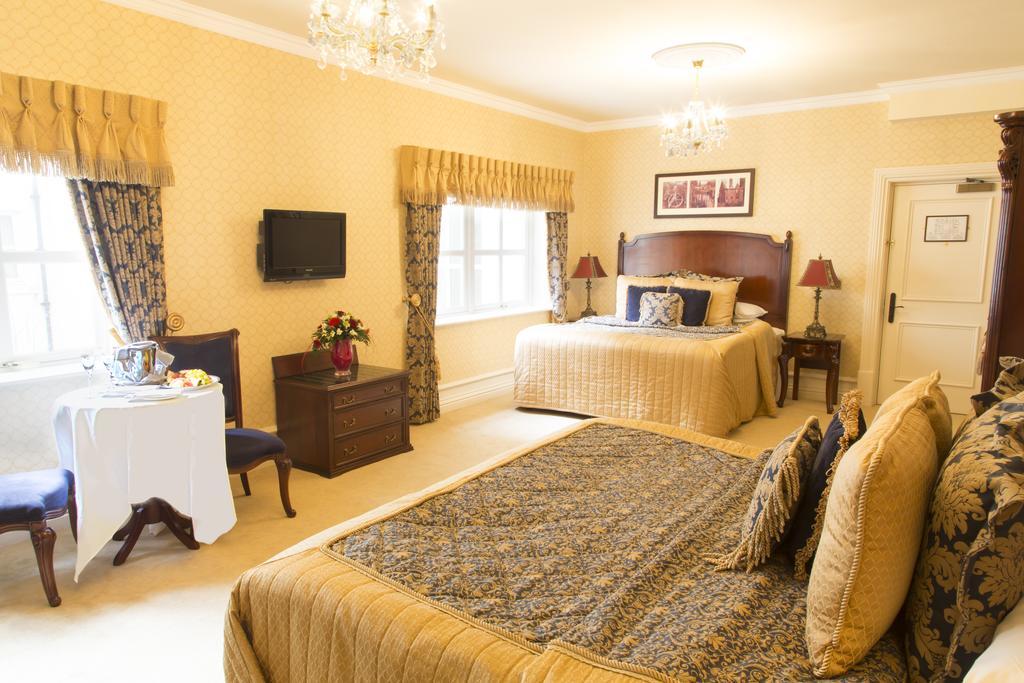 Kilronan Castle Hotel & Spa Ballyfarnon Exterior photo